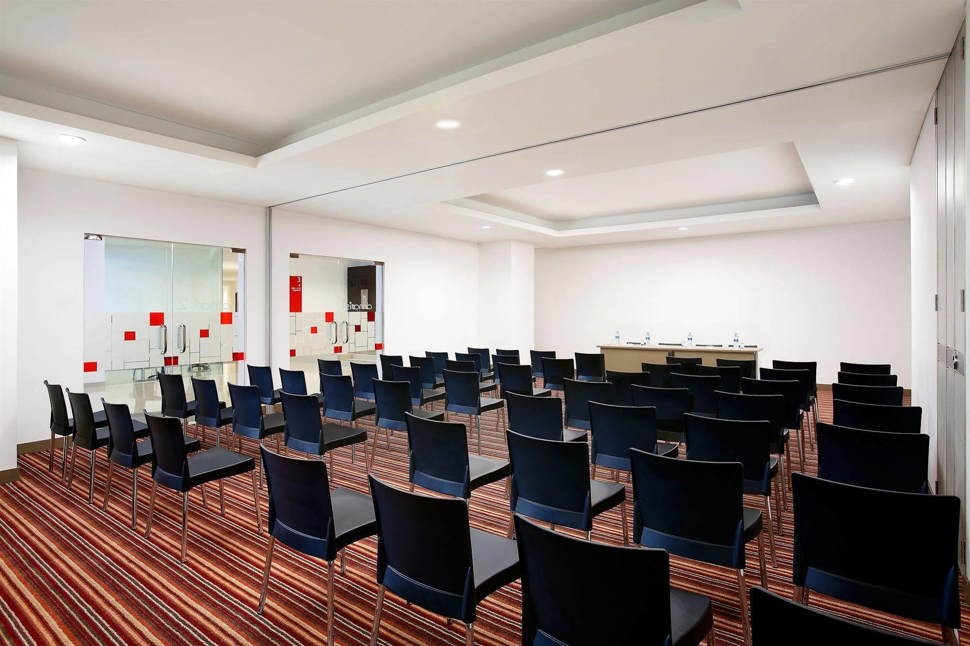 Amaris Hotel Seasons City Jakarta Eksteriør billede